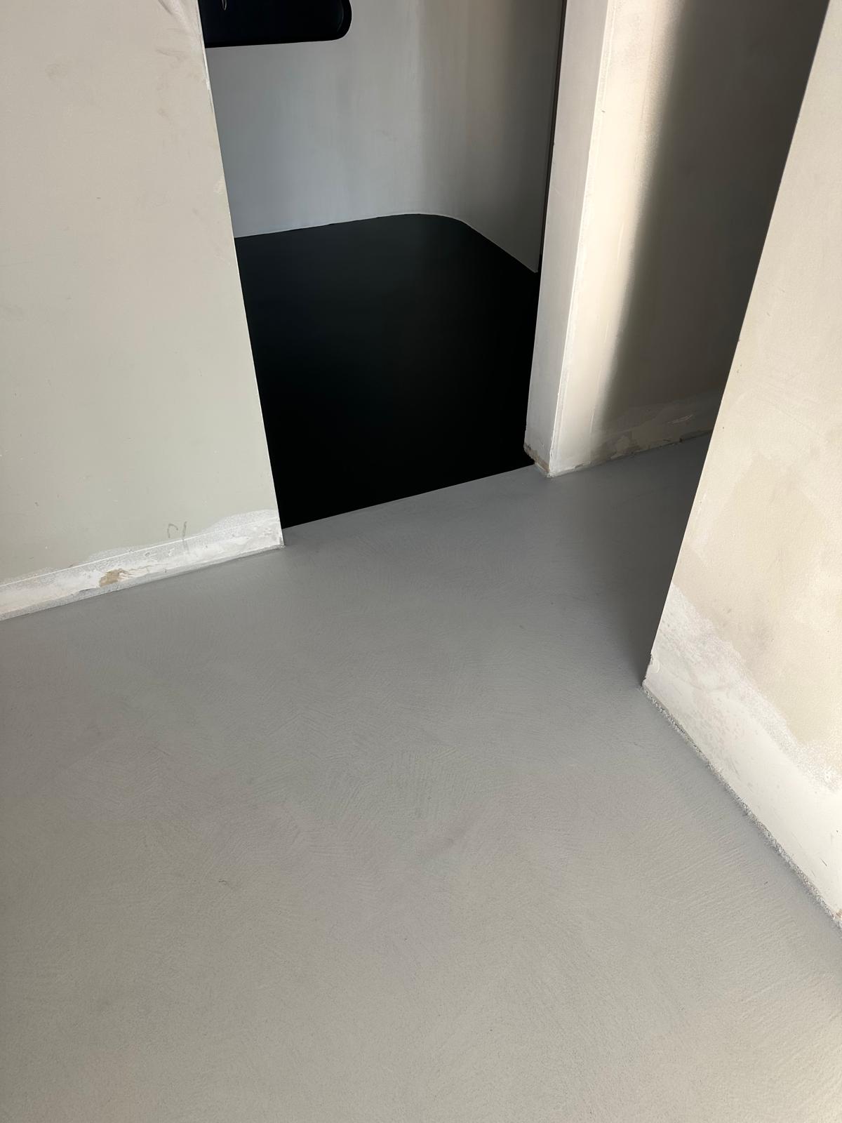 Ofis ve showroom mikrobeton zemin uygulaması